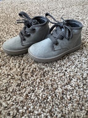 Carters Kids Gray Lace-Up Casual Boots NWOT Size 7